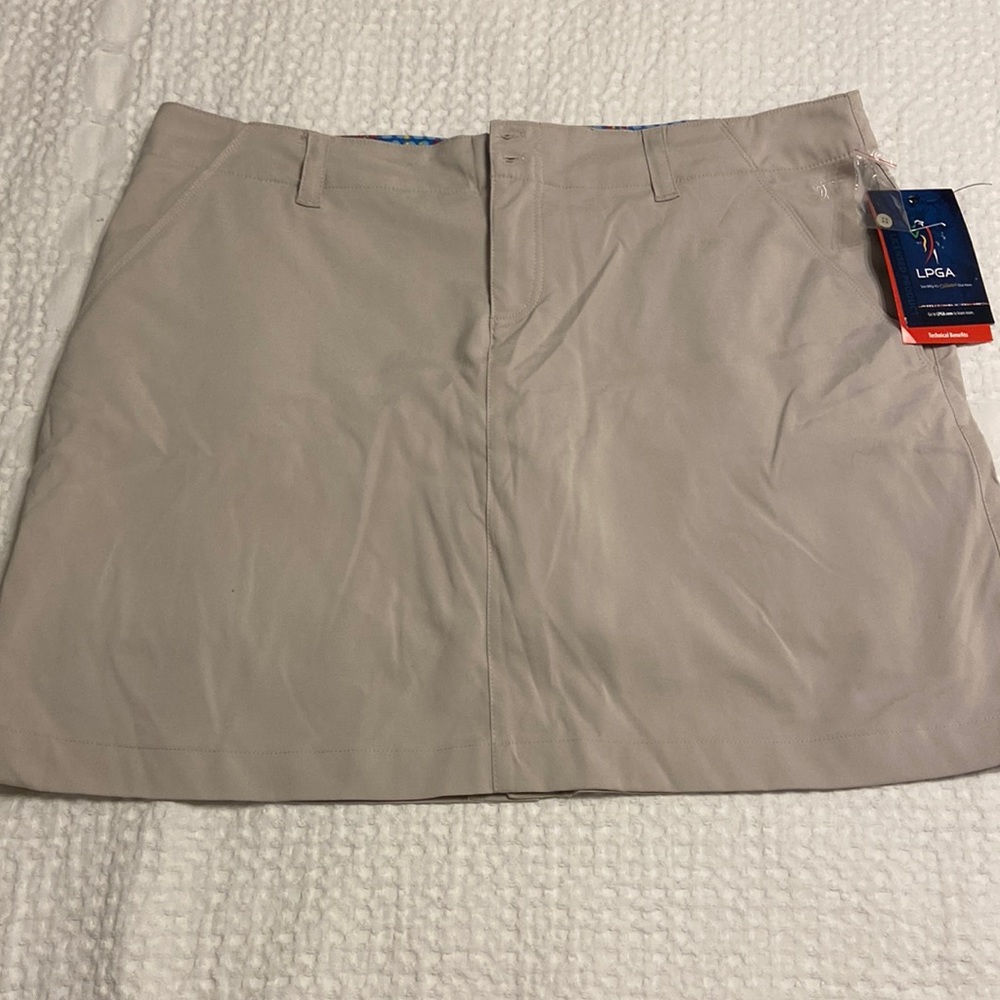 LPGA Skorts size 16 brand new with tags long 18” have two from pockets